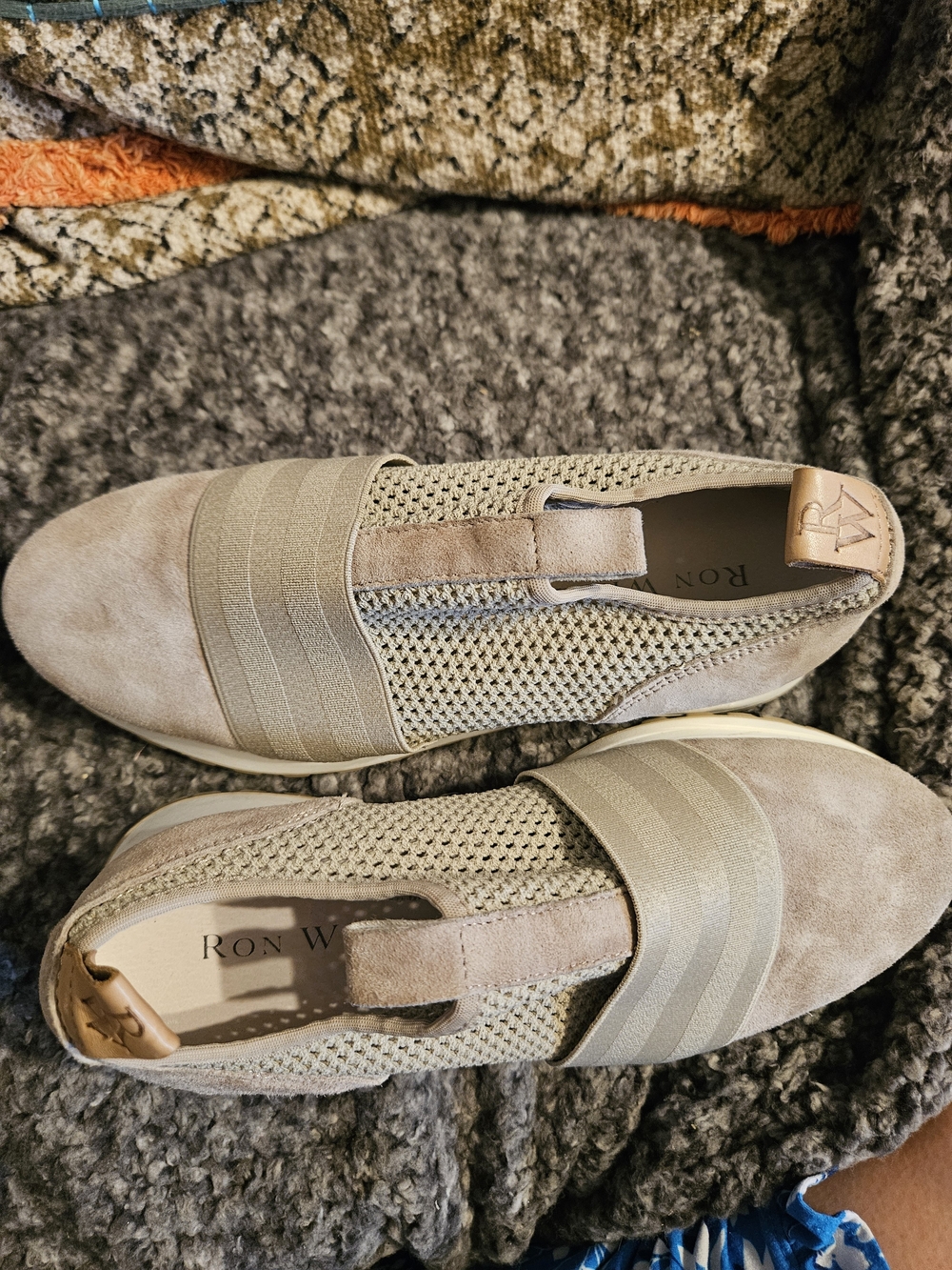 RON WHITE NELLAYA Sneaker Sz 6
